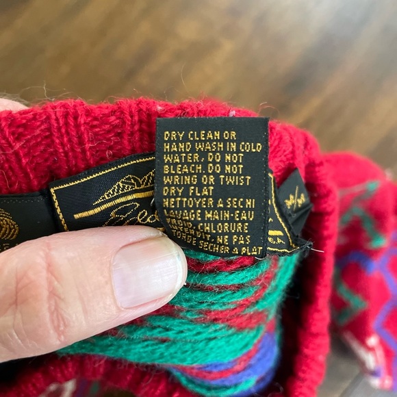 Vintage Eddie Bauer Sweater Size Medium Red Legend Nordic 100% Wool Fair Isle - Picture 4 of 8